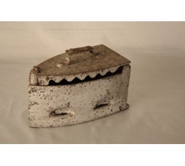 Σίδερο παλαιού τύπου αντίκα