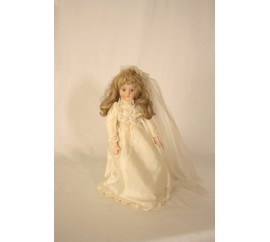 Κούκλα πορσελάνης νύφη